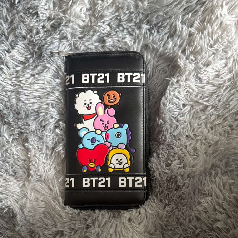 Black brand new BTS wallet